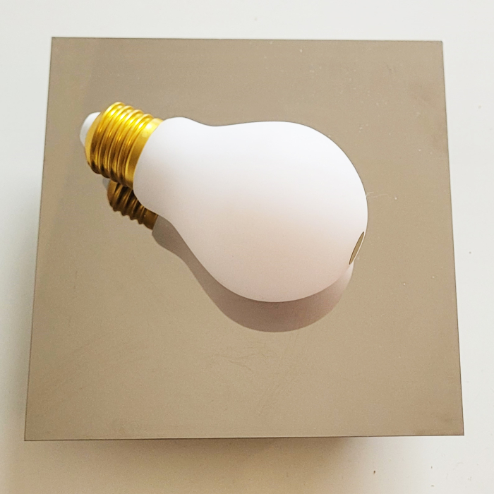 Step Into Design Lampa ścienna BULB złota 15 cm ST-8716W